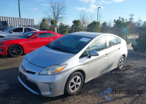 2014 Toyota Prius Three from USA, damaged, VIN JTDKN3DU9E1821060